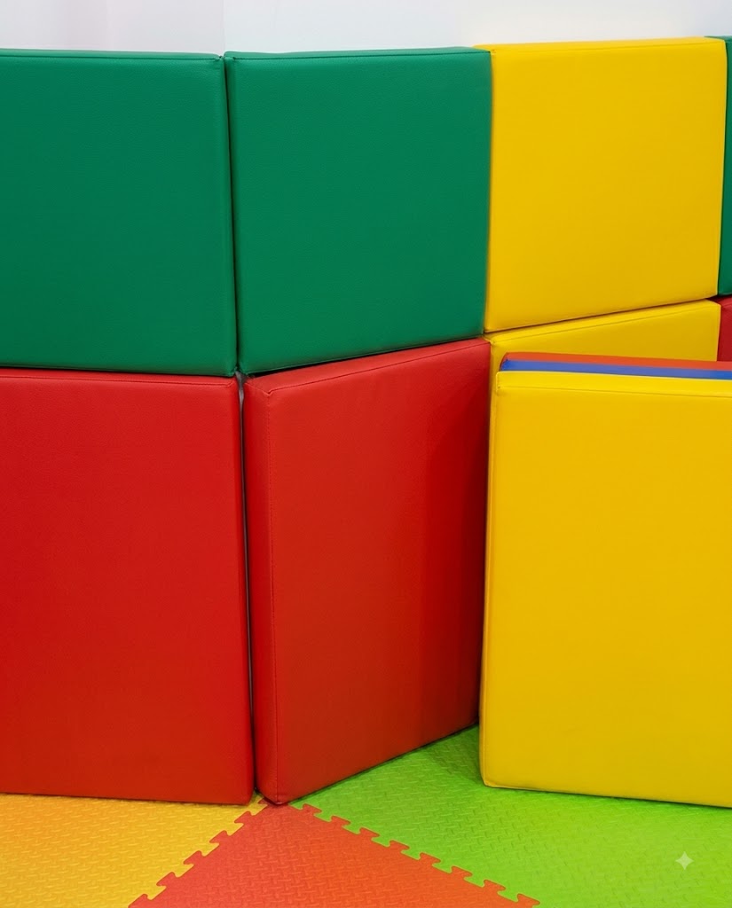 Moon Kids padded wall mats