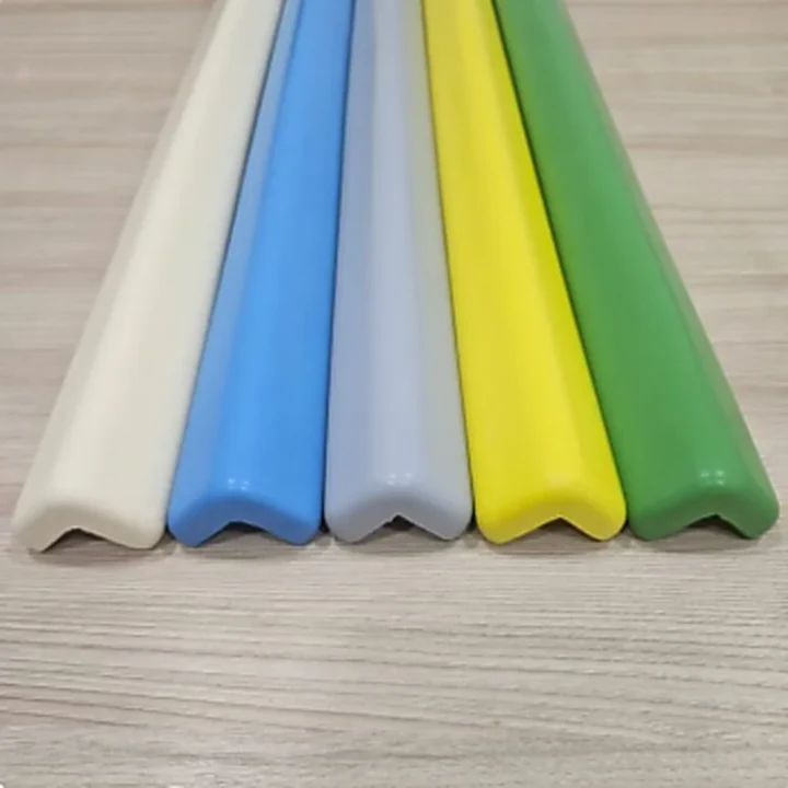 Moon Kids rubber corner protector - type 3