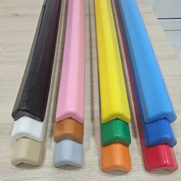 Moon Kids rubber corner protector - type 4